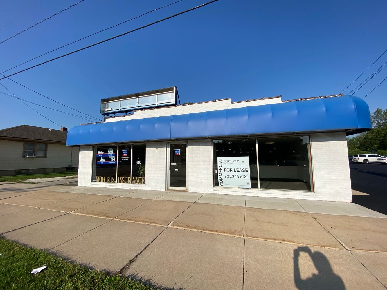 750 N Henderson St, Galesburg, IL 61401
